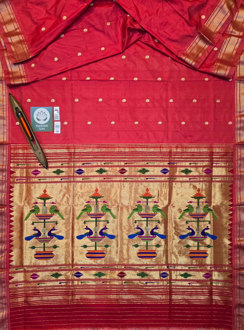 Peach and Orange Mor Popat Elegance: Traditional Manchali Paithani