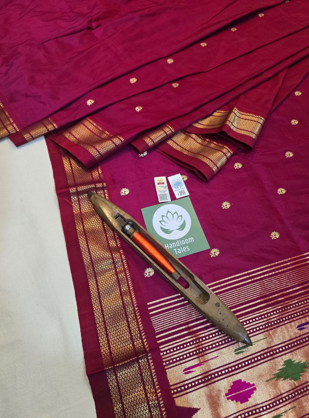 Mor Popat Elegance: Traditional Manchali Paithani - Red