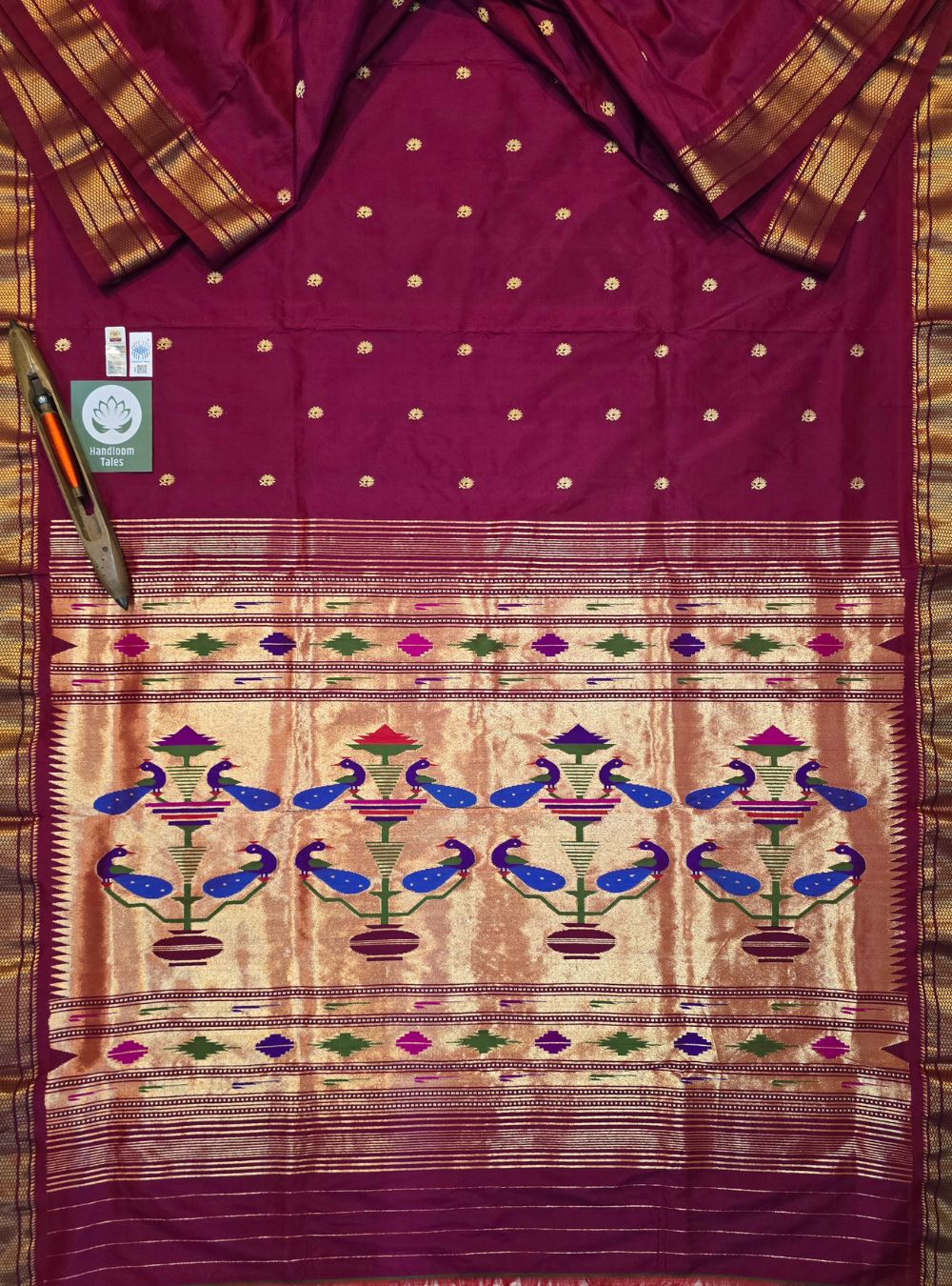 Mor Popat Elegance: Traditional Manchali Paithani - Red