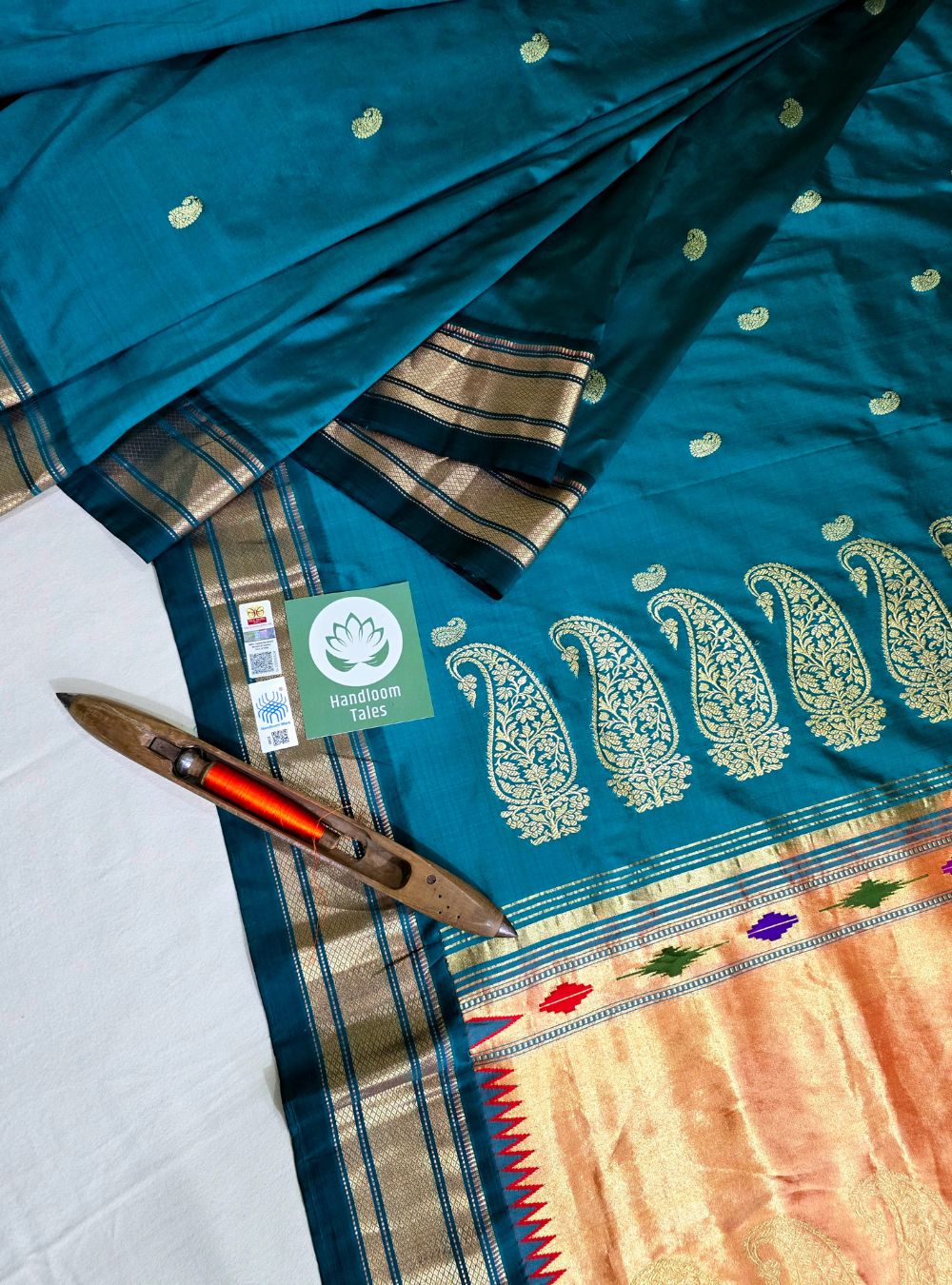 Deep Forest Green Golden Glow: The Exclusive Tissue Paithani