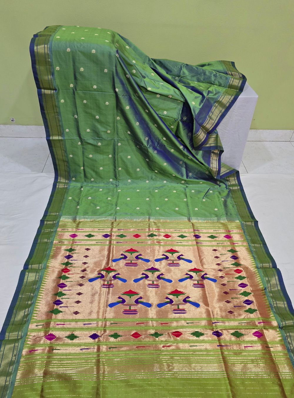 Green Graceful Legacy: The Refined Traditional Paithani