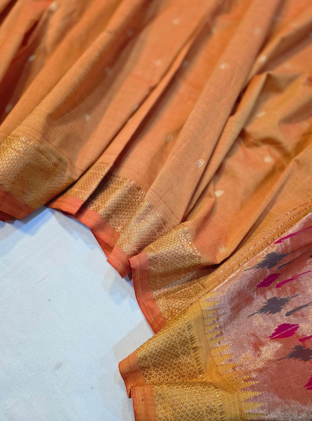 Timeless Handwoven Traditional Cotton Yellow Paithani